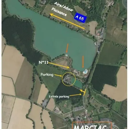 Holiday home Maisonnette Au Bord Du Lac Marciac