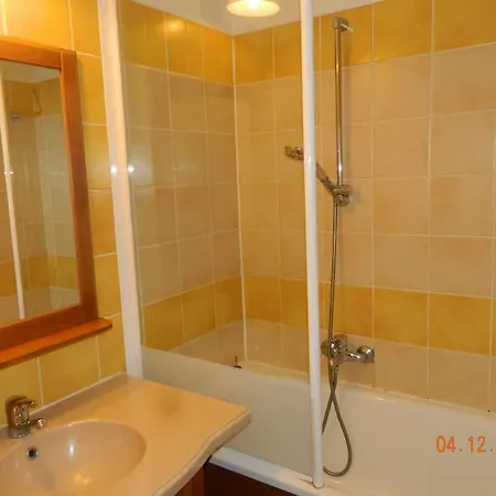 Holiday home Maisonnette Au Bord Du Lac