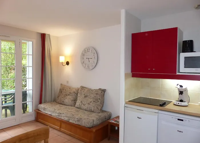 Maisonnette Au Bord Du Lac *